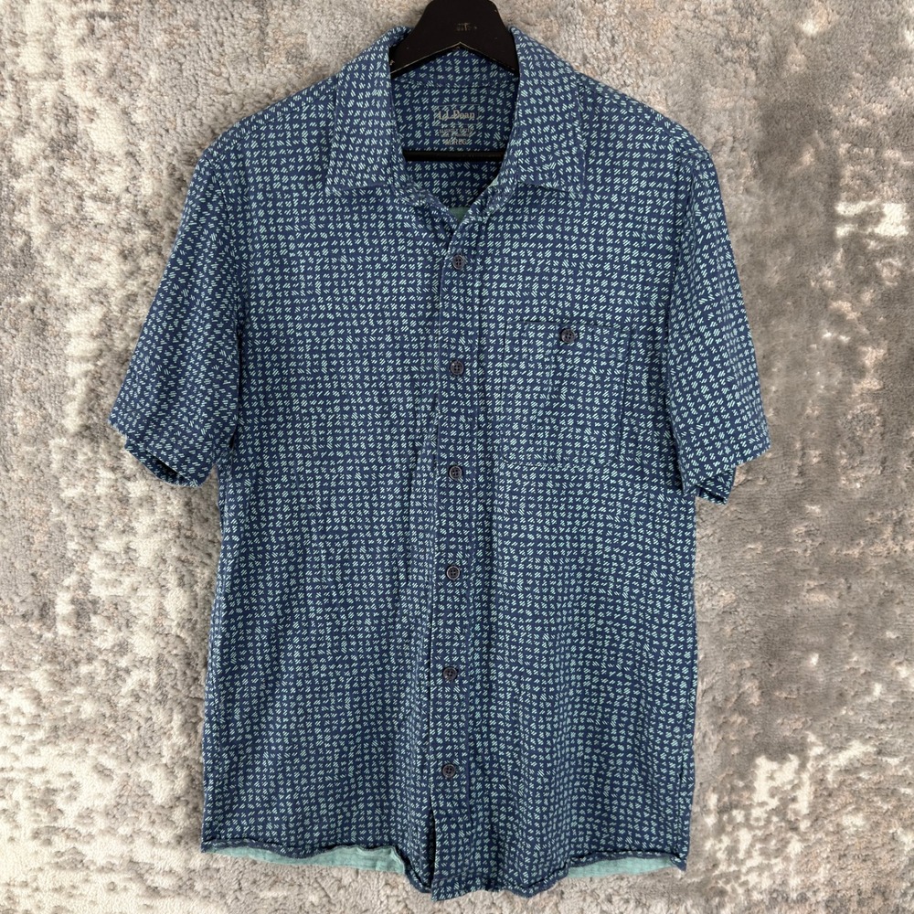 L.L Bean Size M Slightly Fitted Organic Cotton Geometric Button Down Blue SS Men